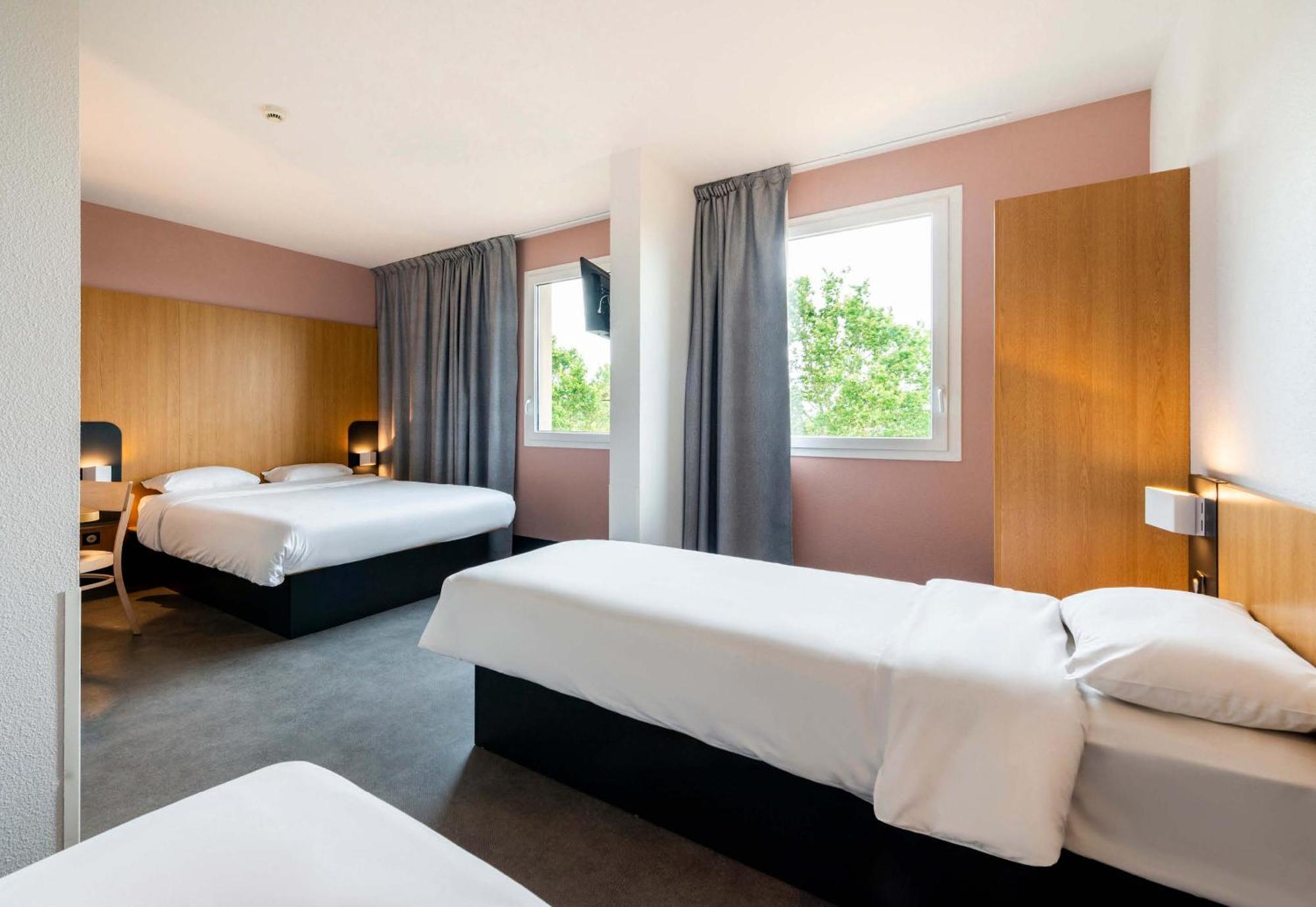 B&B Hotel Nantes Савене Екстер'єр фото