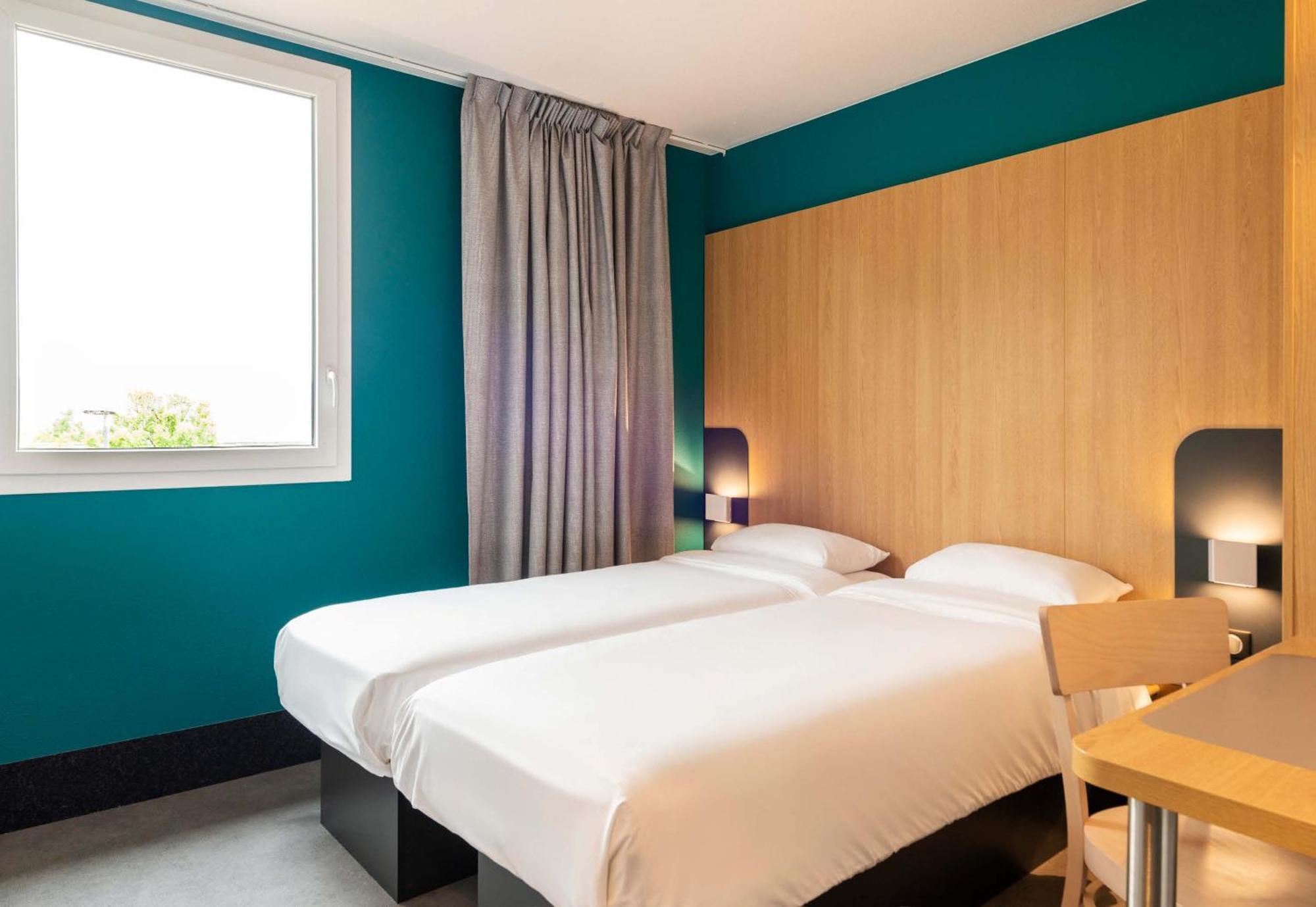 B&B Hotel Nantes Савене Екстер'єр фото